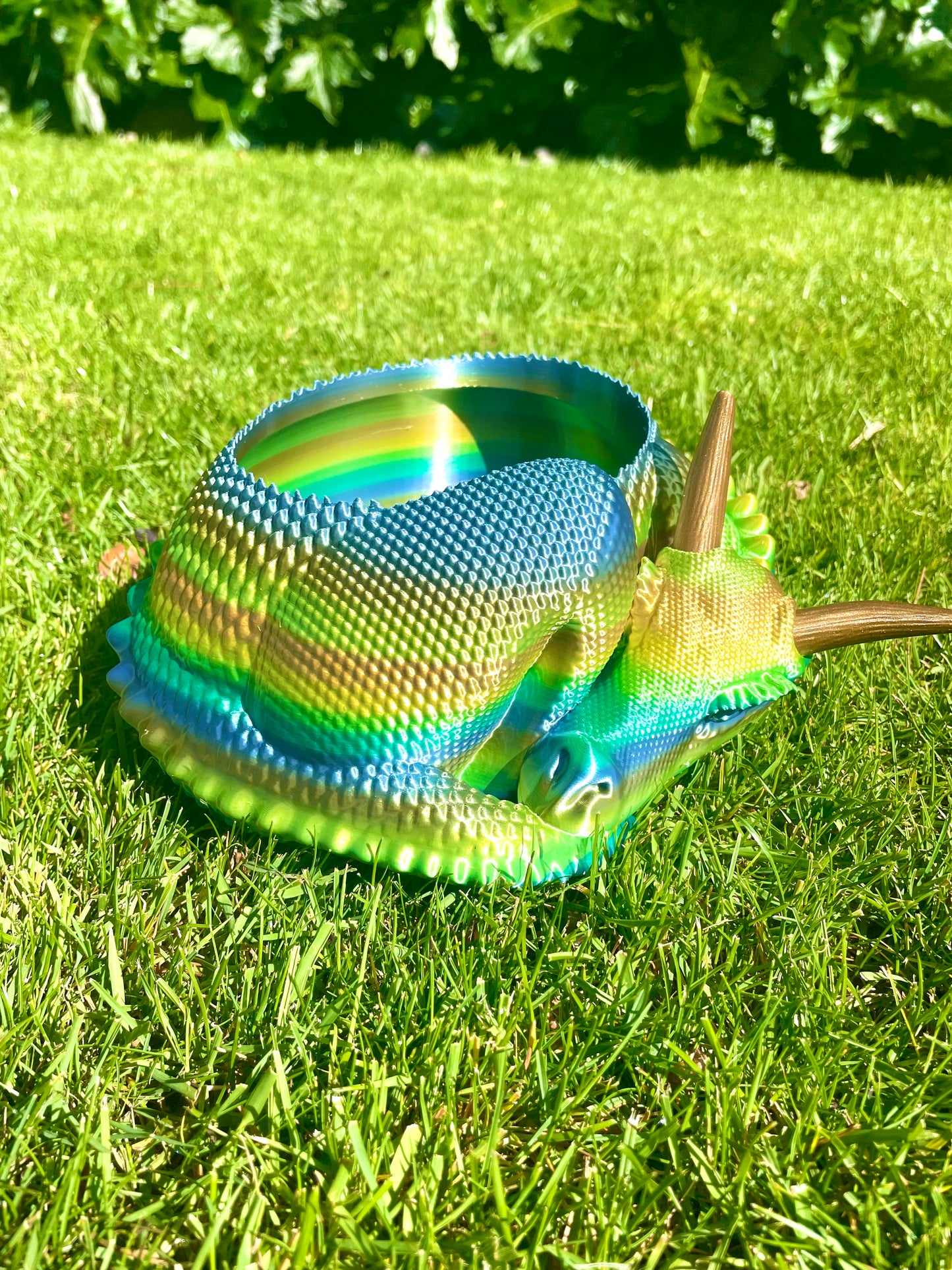 Dragon Snack Bowl - Guarding Your Snacks Like They’re Gold