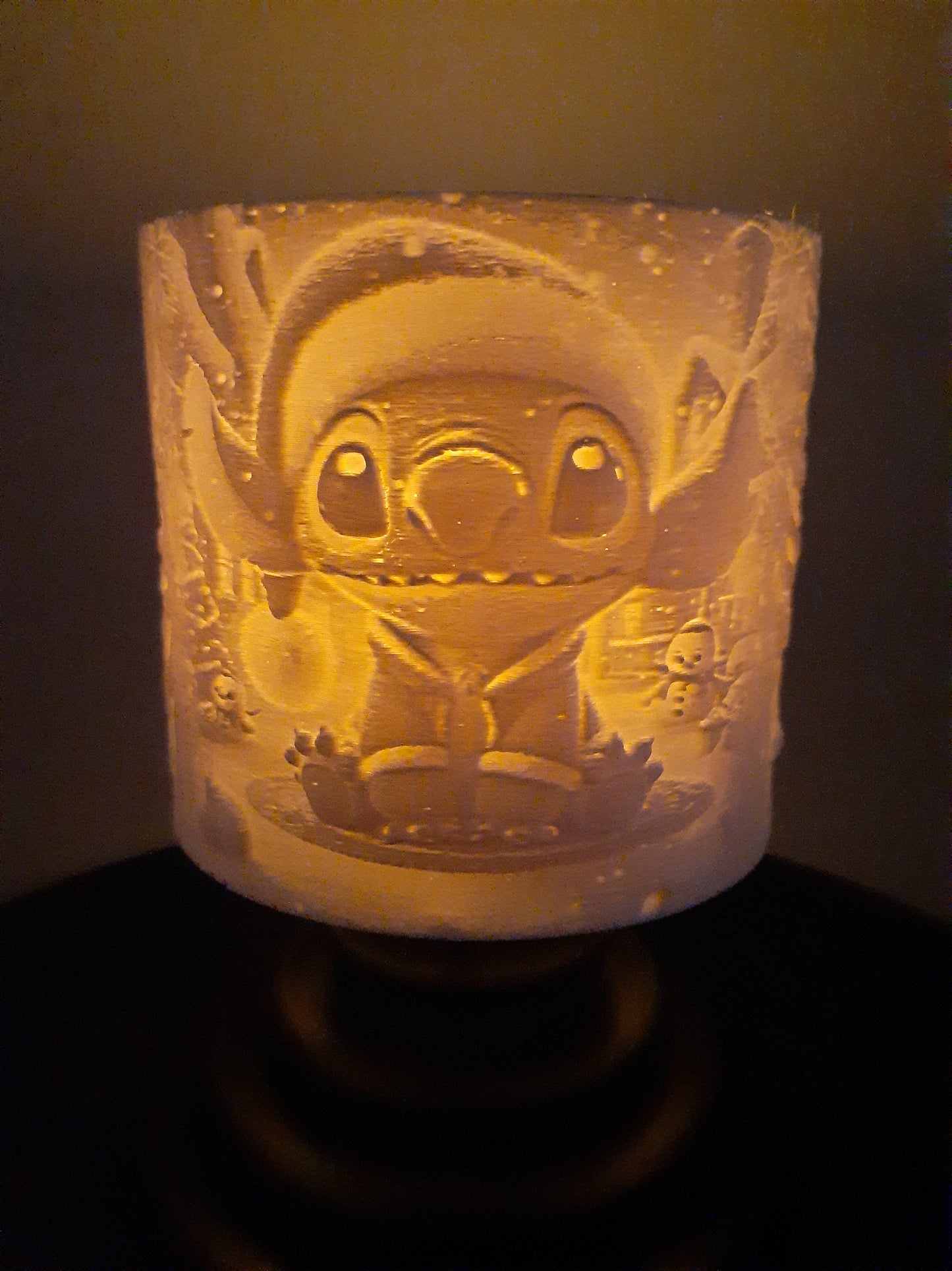 Holiday Glow-Ups: Fan Art Lamps Featuring Characters Who Are Too Cute to Act Normal