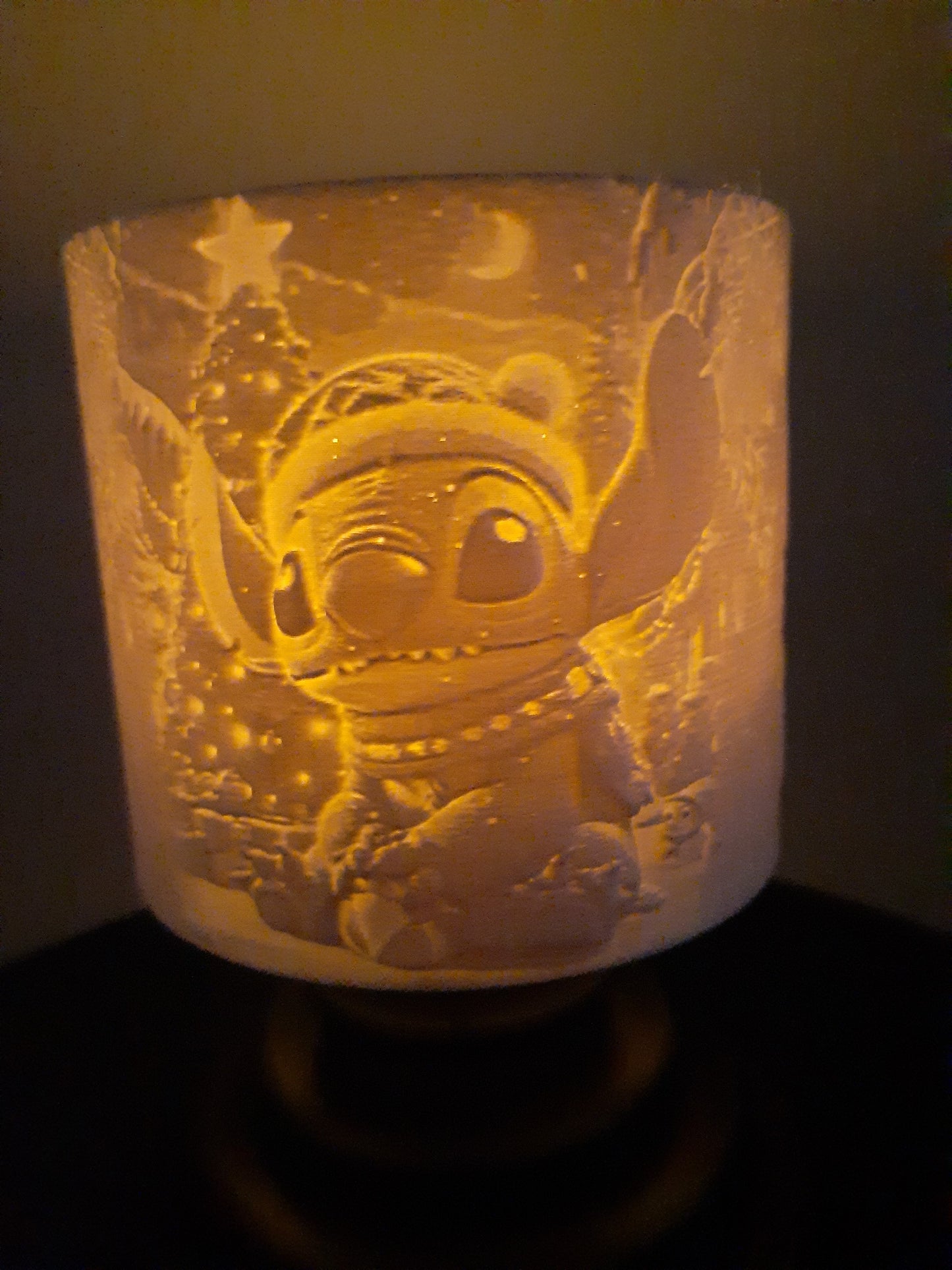 Holiday Glow-Ups: Fan Art Lamps Featuring Characters Who Are Too Cute to Act Normal