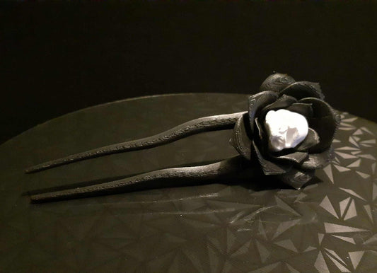 Gothic Hairpin Trio – Raven, Skull Flower & Victorian Elegance