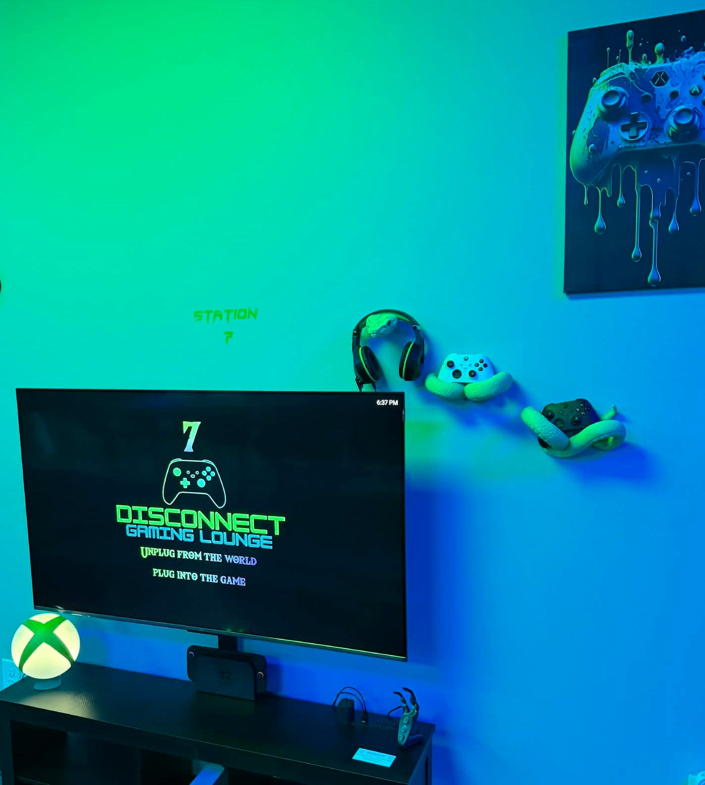 Snake Dual Controller Wall-Mount